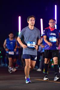 BIB: 202, 4337
                            <button type="button" onclick="openModal(20829733)" class="btn btn-primary btn-sm float-right btn-popup" data-toggle="modal" data-target=".modal-high-quality">
                        <i class="fas fa-shopping-cart"></i> Add to Cart
                    </button>
                                            <button type="button" onclick="isThisMe(20829733, true)" class="btn btn-success btn-sm float-right btn-popup btn-isme hidden" data-toggle="tooltip" data-placement="bottom" title="นี่คือรูปของคุณใช่ไหม คลิกที่นี่เพื่อเอาเข้าอัลบั้ม">
                        <i class="fas fa-plus"></i> Add to album
                    </button>
                    <button type="button" onclick="isThisMe(20829733, false)" class="btn btn-warning btn-sm float-right btn-popup btn-isnotme hidden">
                        <i class="fas fa-ban"></i> Remove from album
                    </button>